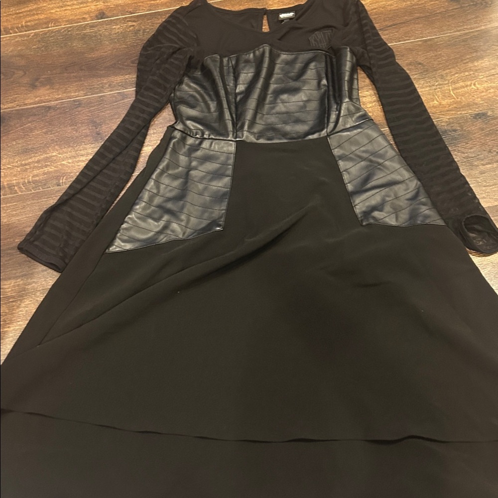 Star Wars Her Universe Women’s L Kylo Ren Dress